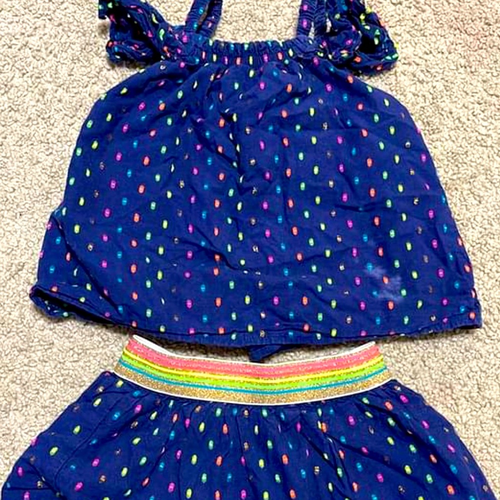 2T matching set with shirt and skort.